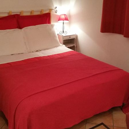 Bed and Breakfast La Cigale Sous L'Olivier Le Castellet  Exterior foto